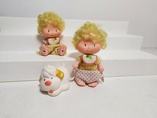 Torta corta fragola vintage