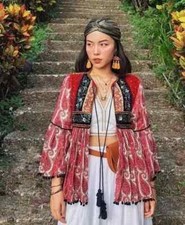 Giacca ZARA rossa ricamata