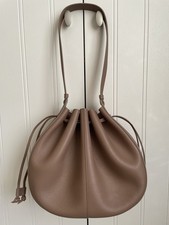 BORSA A TRACOLLA MANSUR