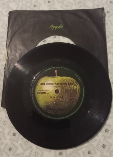 John lennon plastic - lennon, ono