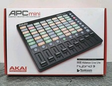 AKAI Professional APC Mini Compact Ableton Live Lite Controller MIDI USB 64 clip