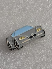 Pin’s voiture BMW Nazca M12