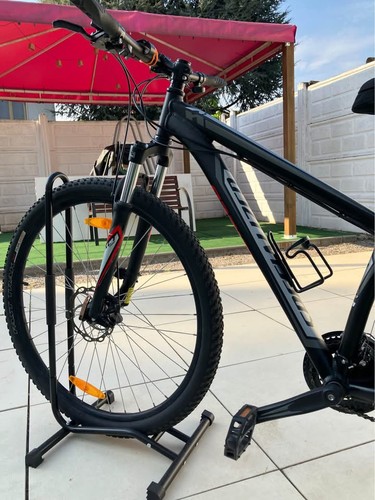 2012 specializer mountain bike - specializer,