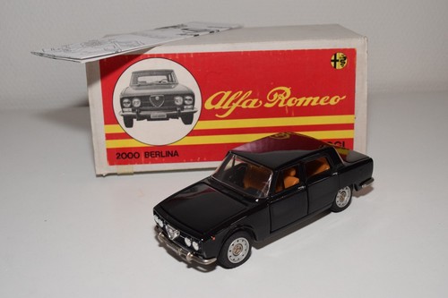 Togi alfa romeo 2000 - 1:23,