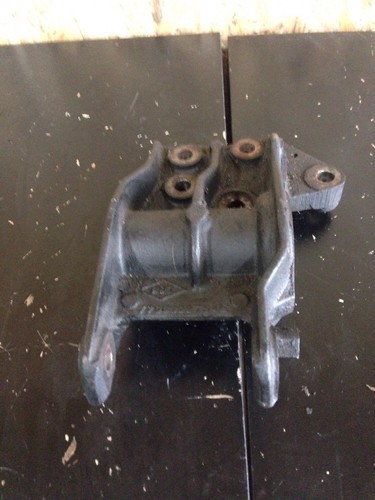 Supporto braket 7700308754e - supporto,