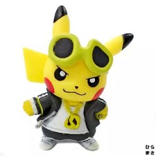 Pikachu Guzma/Team Skull