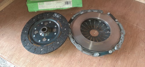 Kit frizione pezzi - pezzi, valeo
