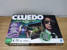 COMPLETO 100% CLUEDO TOP SECRET 2010 Hasbro OTTIME CONDIZIONI laser funzionante