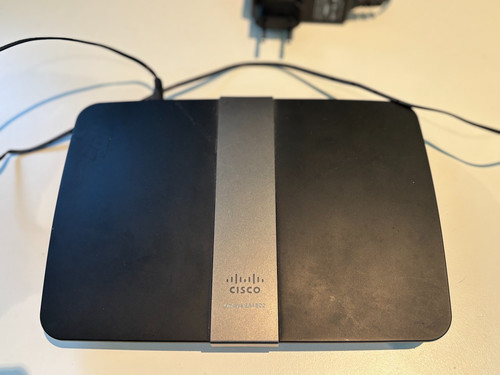 Router cisco linksys 4500 - router,