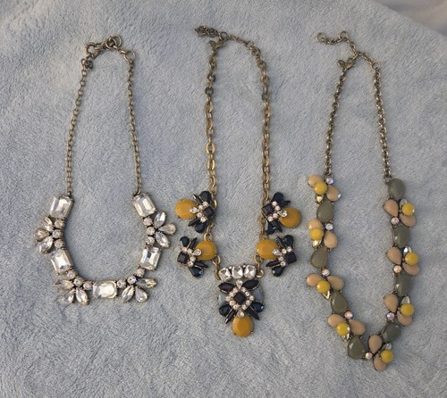Lotto collana crew strass - j, e