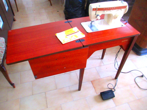 Macchina cucire singer mod - da,