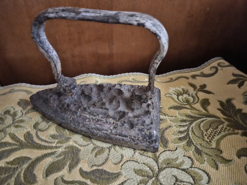 Ferro stiro antico - da,