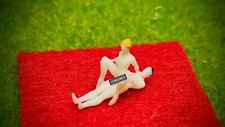 1:87 varie scene sexy coppia innamorati personaggi H0 HO diorama modellismo ferroviario amore