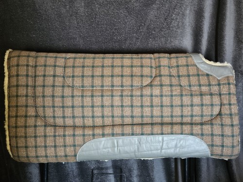 Nuovo cuscino sella western