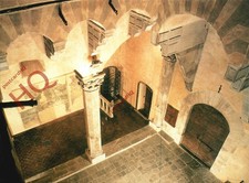 Picture Postcard-:Firenze, Florence, Palazzo Davanzati, Courtyard