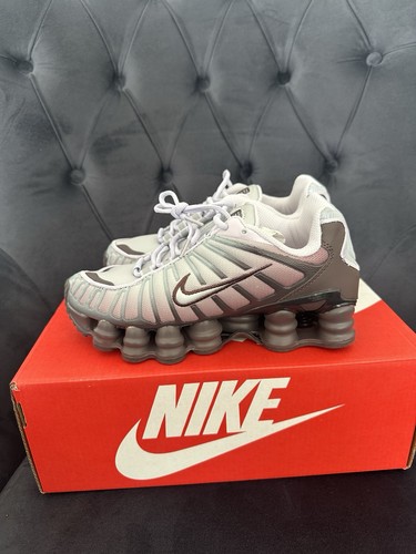 Nike shox marrone bianco - marrone, e