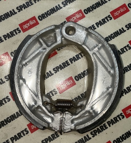 8213179 ganasce freno post - freno,