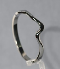 Bracciale donna in acciaio rigido / schiava