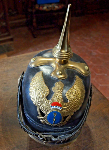 Casque pointe officier - casque,