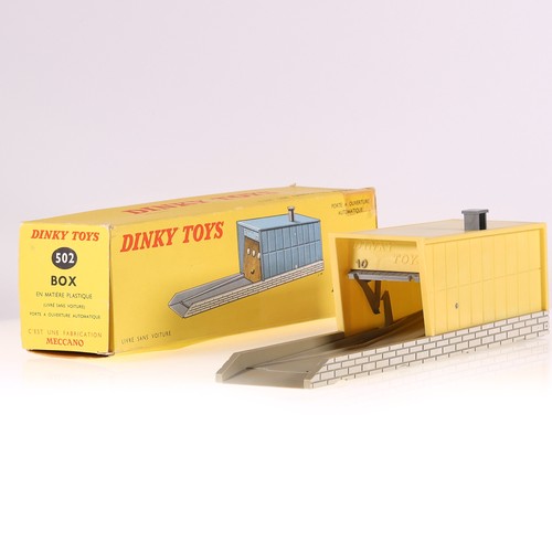 Dinky toys 502 - toys, garage