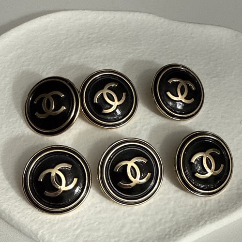 Chanel vintage designer button - vintage,
