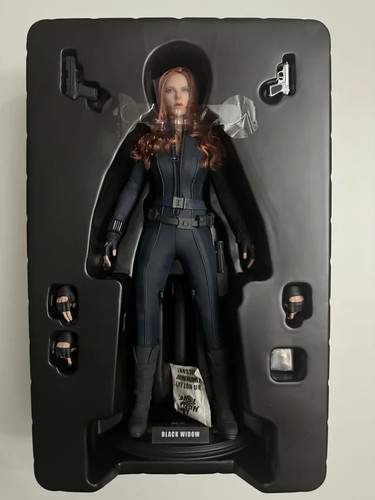 Black widow hot - widow, iron
