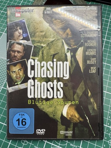 Spielfilm chasing ghosts - "chasing,
