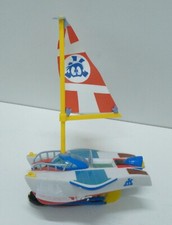 Uncle scrooge catamaran - scrooge,