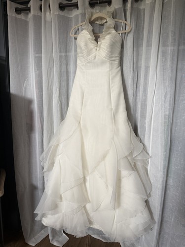 Pronovias ivory halter neck - pronovias,