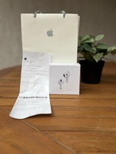 AirPods 4 Active Noise