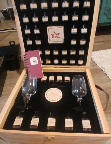 Wine enthusiast aroma - enthusiast, &