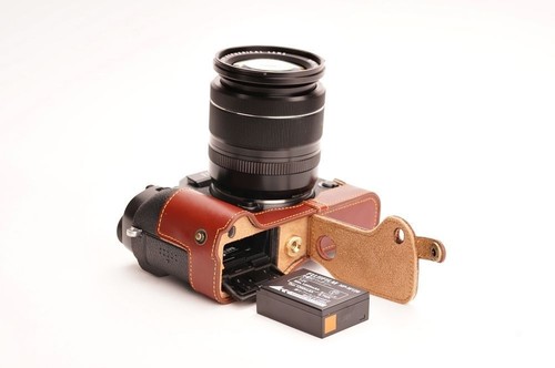 Custodia mezza fotocamera - , in