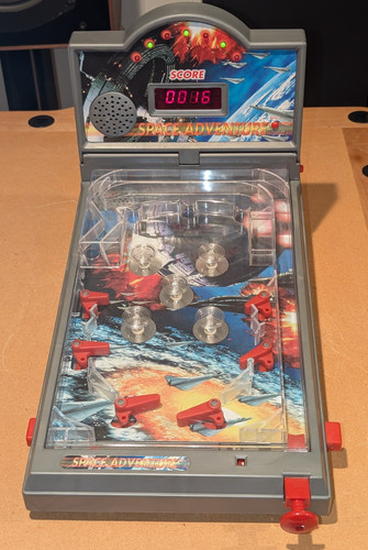 Gioco flipper digitale - , da
