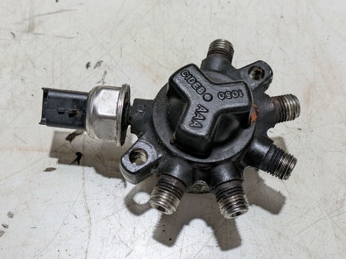 Kraftstoffverteiler 8200057345
