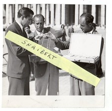 FOTOGRAFIA  VITULLO TYRON POWER  A ROMA  PHOTOGRAPHY FILM MOVIE ACTOR  12,7X12,5