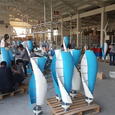 Generatore eolico verticale