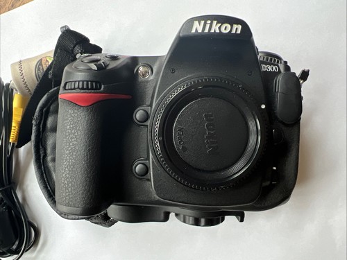 Nikon d300 camera body - camera,