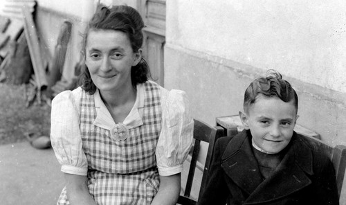 Portrait woman children - woman,