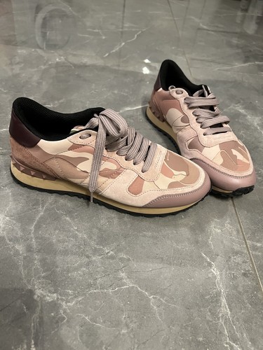 Valentino garavani rockstud - valentino,