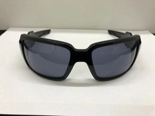 OAKLEY necessario per occhiali