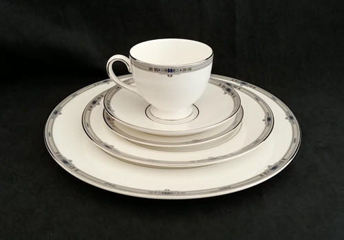Wedgwood amherst piece place - amherst,