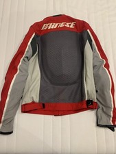 Giacca Moto Dainese estiva con protezioni traforata e Traspirante