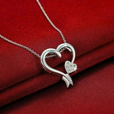 Collana con ciondolo a forma