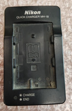 NIKON CARICABATTERIA MH-18