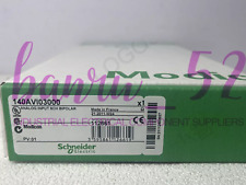 Modulo PLC IPC New Schneider 140AVI03000 in scatola spedizione celere