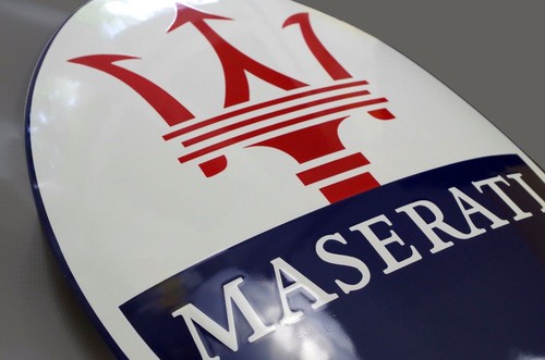 Enamel plaque maserati - enamel, 32,5x50