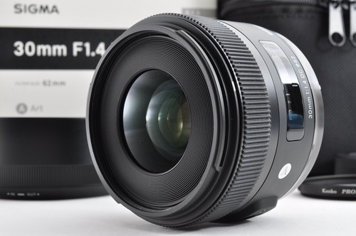 Sigma 30mm dc - sigma,
