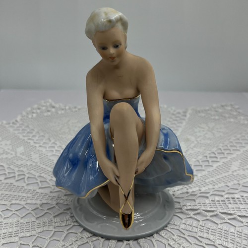 Elegante statuina - , in