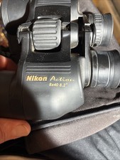 Black Friday NIKON ACTION BINOCOLO 8,2 GRADI IN CUSTODIA 8X40 usato due volte