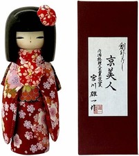 Bambola giapponese Kokeshi